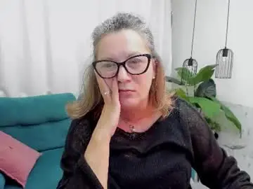 Chaturbate Free Porn Cam of lea_fruit