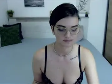 Chaturbate Live Sex Cam of amylexy