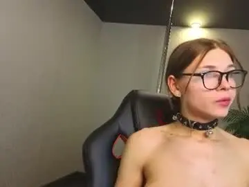 Chaturbate Live Sex of blondy_fina