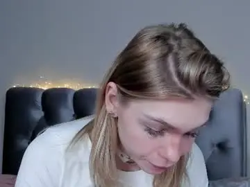 Chaturbate Sex Chat of blondy_fina