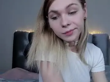Chaturbate Live Porn of blondy_fina
