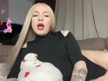 Chaturbate Best live sex cam show of chloevesper