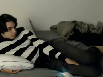 Chaturbate Live Sex of cris_peace