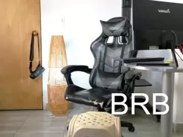 Chaturbate Live Porn of harry_brown2324