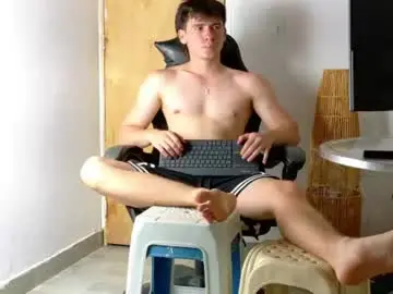 Chaturbate Sex Cam of harry_brown2324