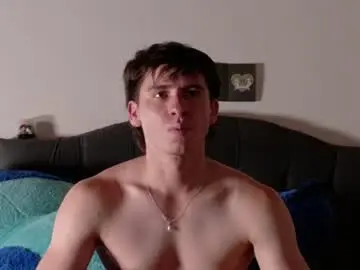 Chaturbate Free Porn Cam of harry_brown2324