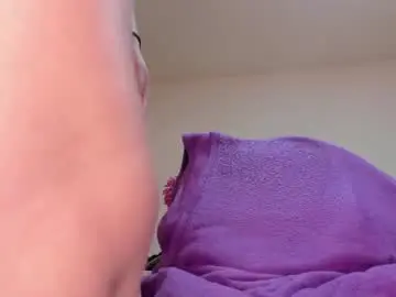 Chaturbate Live Sex Cam of rachel__milfy