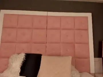 Chaturbate Free Live Porn of alicee_clark_