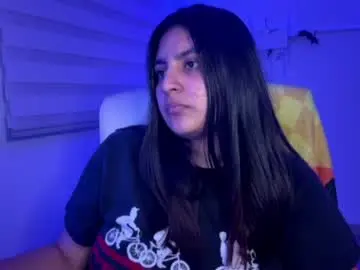 Chaturbate Free Porn Cam of cloe_small08