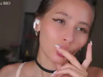Chaturbate Private Sex Chat of falinecrosthwaite
