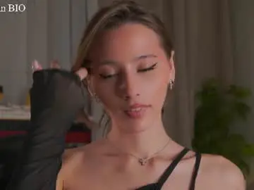Chaturbate Live Sex of falinecrosthwaite