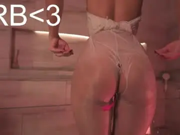 Chaturbate Nude Webcam of charloottee_1
