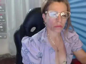 Chaturbate Best live sex cam show of chayla_ruiz