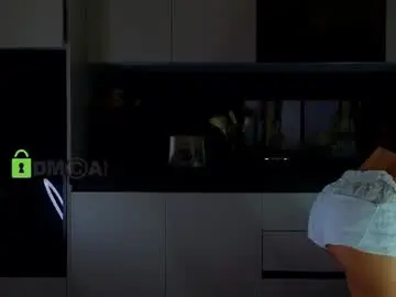 Chaturbate Live Sex Cam of crazzy_cherry