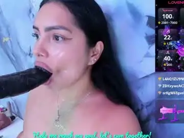 Chaturbate Nude Webcam of evelinn_belen