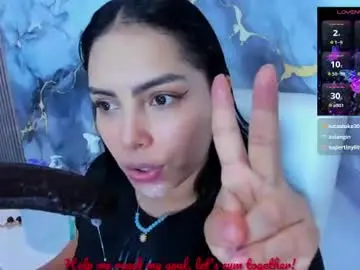 Chaturbate Watch Live Sex Cams of evelinn_belen