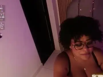 Chaturbate Private Sex Chat of lia_daniiels01