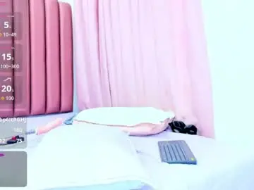 Chaturbate Live Sex Cam of little_star_23