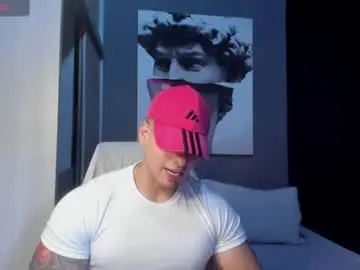 Chaturbate Live Sex Cam of nicolasmuscle