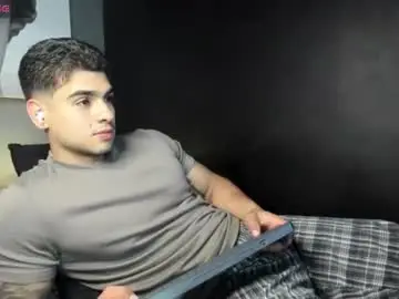 Chaturbate Live Sex of nicolasmuscle