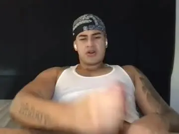 Chaturbate Live Sex Cam of pablo_boston