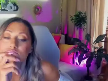 Chaturbate Live Sex of sarahholly