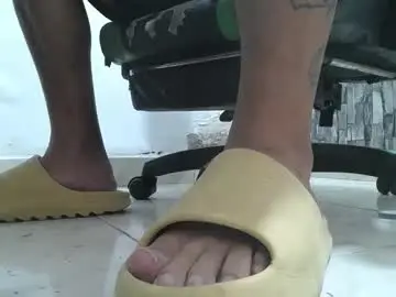 Chaturbate Adult Webcams of srfindomfeet_