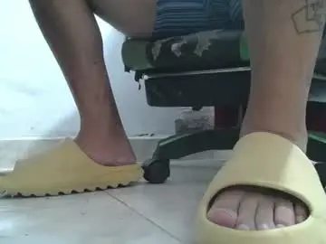 Chaturbate Nude Webcam of srfindomfeet_