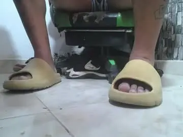 Chaturbate Adult Webcams of srfindomfeet_