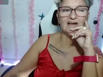 Chaturbate Best live sex cam show of bety_cum3