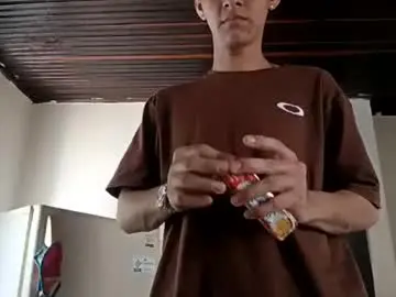 Chaturbate Free Porn Cam of hot__mechanic