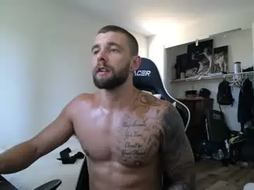 Chaturbate Live Sex Cam of theufcfan_8181