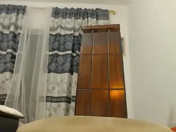Chaturbate Live Sex Cam of camila_blandexxxx