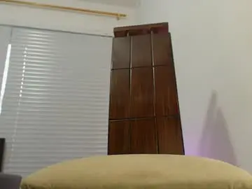 Chaturbate Nude Webcam of camila_blandexxxx