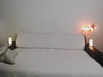 Chaturbate Live Sex Cam of kiri_is_all