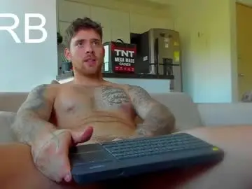 Chaturbate Live Sex of lukeglanton17