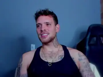 Chaturbate Free Live Porn of lukeglanton17