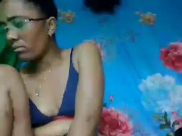 Chaturbate Live Sex Cam of phaosiiia