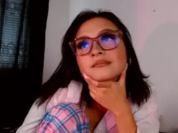 Chaturbate Best live sex cam show of victoria__bear
