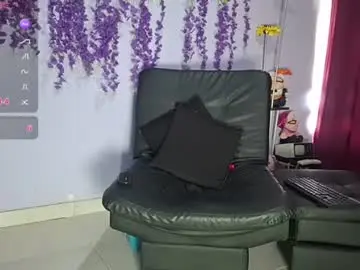 Chaturbate Watch Live Sex Cams of yazflor