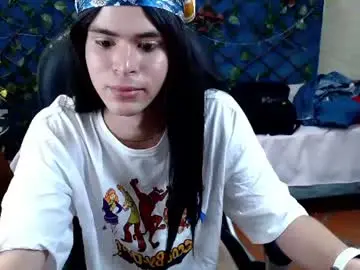 Chaturbate Live Sex Cam of honey_moon07