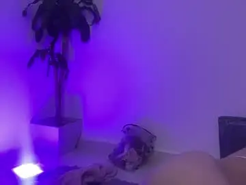 Chaturbate Live Sex Cam of pink_quarz
