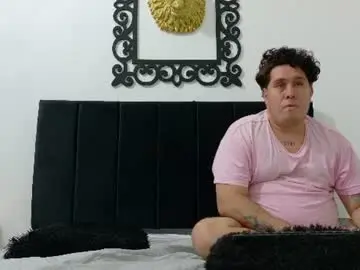 Chaturbate Watch Live Sex Cams of pinkqueen23