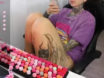 Chaturbate Live Porn of _viv1an_