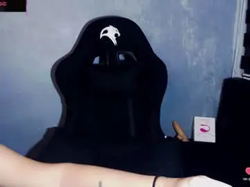 Chaturbate Best live sex cam show of hotsexyhugetrans
