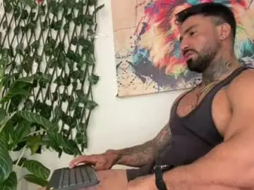 Chaturbate Live Sex of naughty_dominant