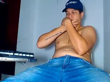 Chaturbate Adult Webcam of phoenixgnz08