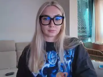 Chaturbate Adult Webcam of tattoobbgirl