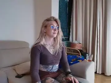 Chaturbate Best live sex cam show of tattoobbgirl