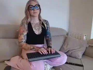 Chaturbate Live Sex of tattoobbgirl